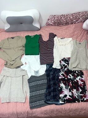 Women’s Small Tops 10 Items Bundle Shirts Cami Crop Tops Sweaters Blouses Etc.